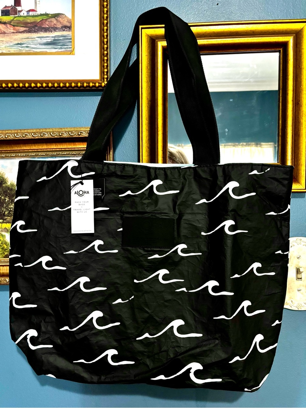 ALOHA Collection Black Tote with White Wave Print and Light Blue Lining - Picture 1 of 12